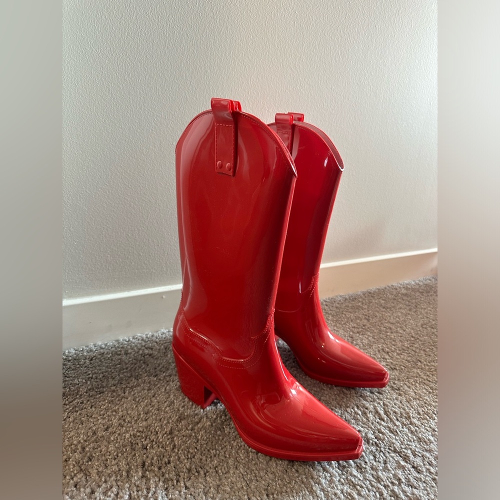 Beach by Matisse Red Rubber Boot
